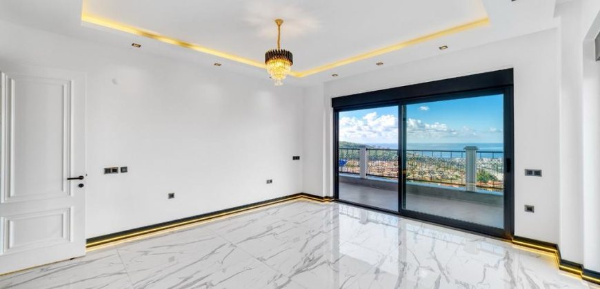 DALGILIÇ VİLLA KARGICAK ALANYA SATILIK ULTRA LÜKS MÜSTAKİL 4+1 300 M2 825.000 €