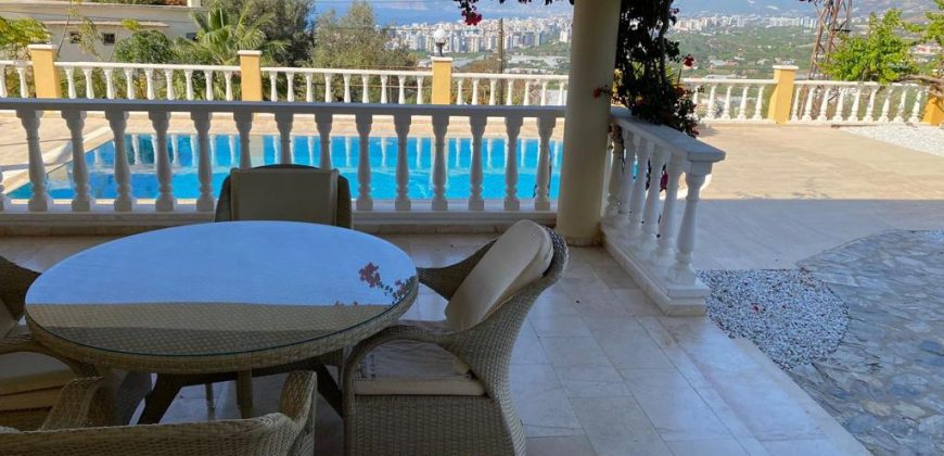 GOLD BAU VİLLA MÜSTAKİL ÖZEL YÜZME HAVUZLU SATILIK KARGICAK ALANYA 425.000 EURO