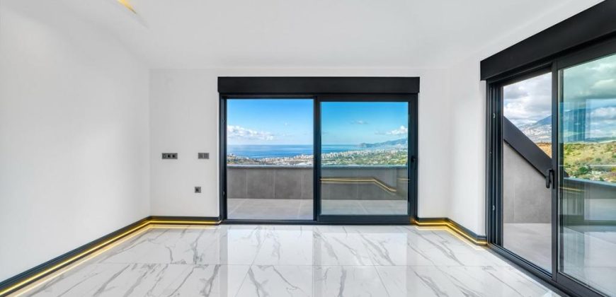 DALGILIÇ VİLLA KARGICAK ALANYA SATILIK ULTRA LÜKS MÜSTAKİL 4+1 300 M2 825.000 €