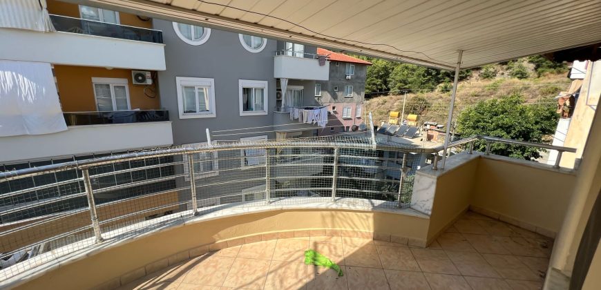 5004 ARİFOĞLU APT CİKCİLLİ ALANYA SATILIK 5 KATLI BİNANIN 5. KATI 3+1 BOŞ DAİRE