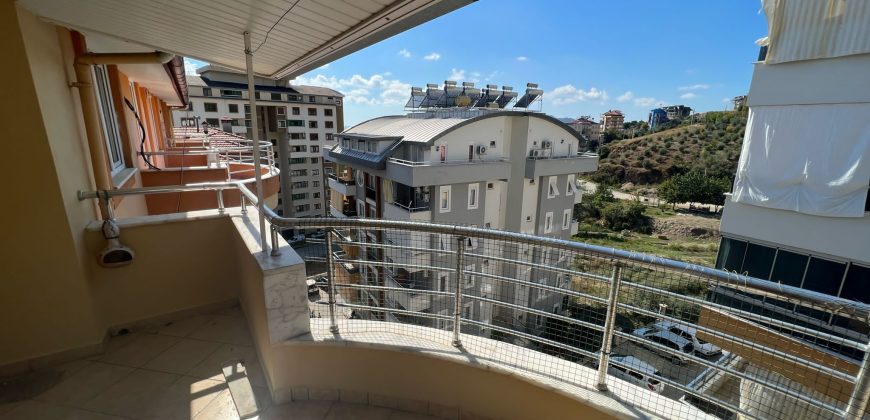 5004 ARİFOĞLU APT CİKCİLLİ ALANYA SATILIK 5 KATLI BİNANIN 5. KATI 3+1 BOŞ DAİRE