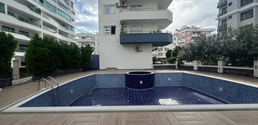 YOĞURTCULAR SİTESİ MAHMUTLAR SATILIK BOŞ 1+1 DAİRE 67.000 € ALANYA TURKİYE