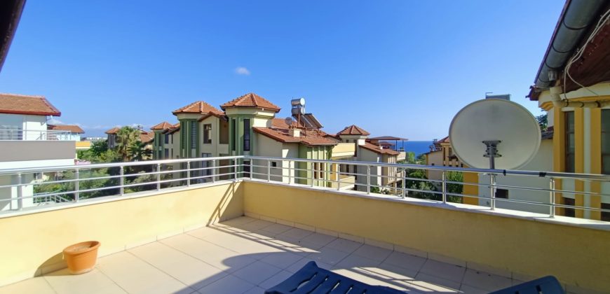 SATILIK VİLLA İNCEKUM ALANYA NARÇİÇEĞİ ÖZEL VİLLA TRİPLEX 4 KATLI 5+1 230.000 €