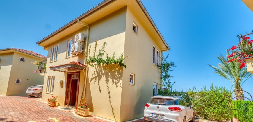 KARGICAK SATILIK 3+1 EŞYALI VİLLA ALANYA Gold City Villa