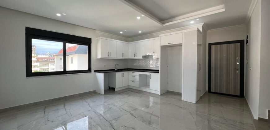 AVSALLAR SATILIK 2+1 EŞYASIZ DAİRE ALANYA ÇINAR APARTMANI