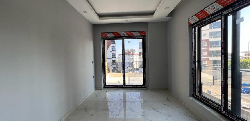 AVSALLAR SATILIK 2+1 EŞYASIZ DAİRE ALANYA  MİA PERA APARTMANI