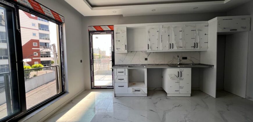 AVSALLAR SATILIK 2+1 EŞYASIZ DAİRE ALANYA  MİA PERA APARTMANI