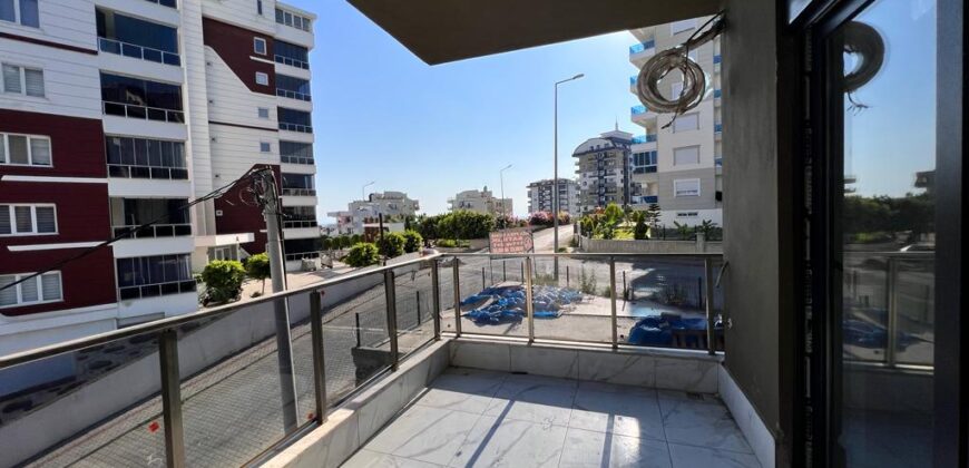 AVSALLAR SATILIK 2+1 EŞYASIZ DAİRE ALANYA  MİA PERA APARTMANI