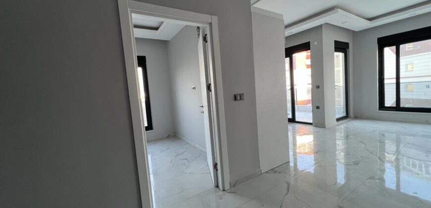 AVSALLAR SATILIK 1+1 EŞYASIZ DAİRE ALANYA  MİA PERA APARTMANI