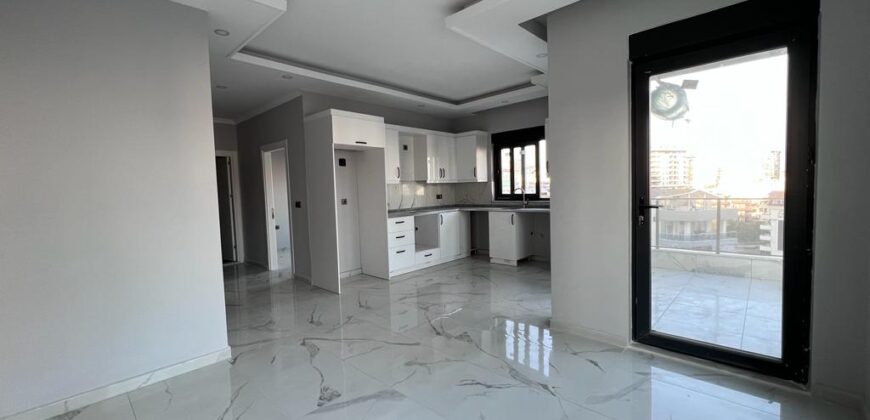 AVSALLAR SATILIK 1+1 EŞYASIZ DAİRE ALANYA  MİA PERA APARTMANI