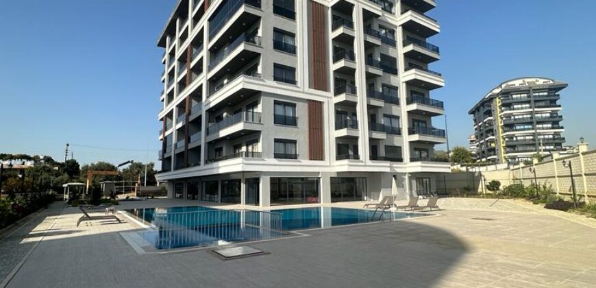 AVSALLAR SATILIK 1+1 EŞYASIZ RESİDENCE ALANYA  ROYAL SİS 9