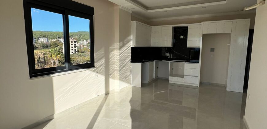 AVSALLAR SATILIK 1+1 EŞYASIZ DAİRE ALANYA ÇINAR APARTMANI