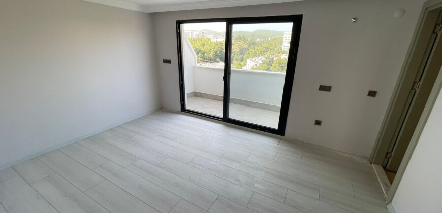 AVSALLAR SATILIK 3+1 EŞYASIZ RESİDENCE ALANYA  HAYPARK HAYAT RESİDENCE