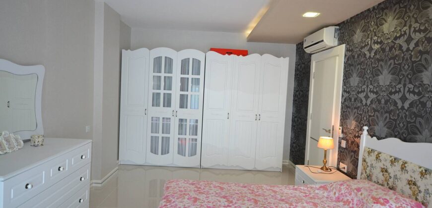 KARGICAK SATILIK 3+1 EŞYALI VİLLA ALANYA Granada Villa