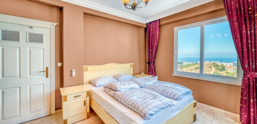 KARGICAK SATILIK 3+1 EŞYALI VİLLA ALANYA Gold City Villa