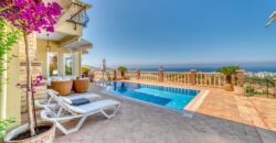 KARGICAK SATILIK 3+1 EŞYALI VİLLA ALANYA Gold City Villa