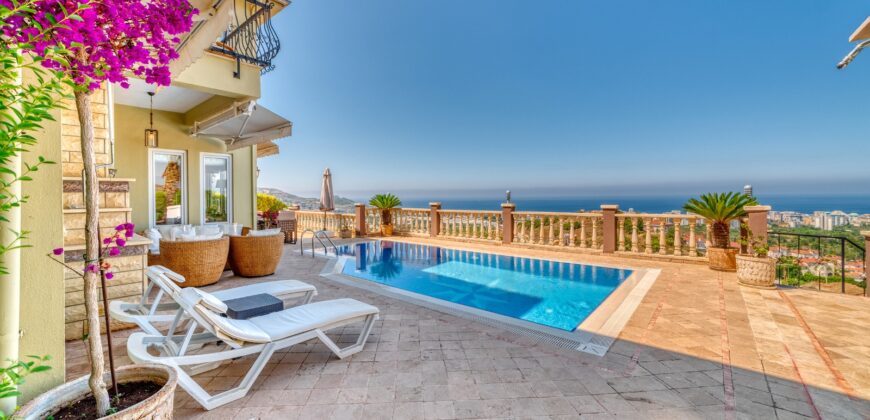 KARGICAK SATILIK 3+1 EŞYALI VİLLA ALANYA Gold City Villa