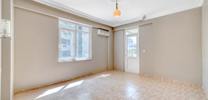 Alanya saray satılık 3+1 boş daire alanya Sedir Apartmanı