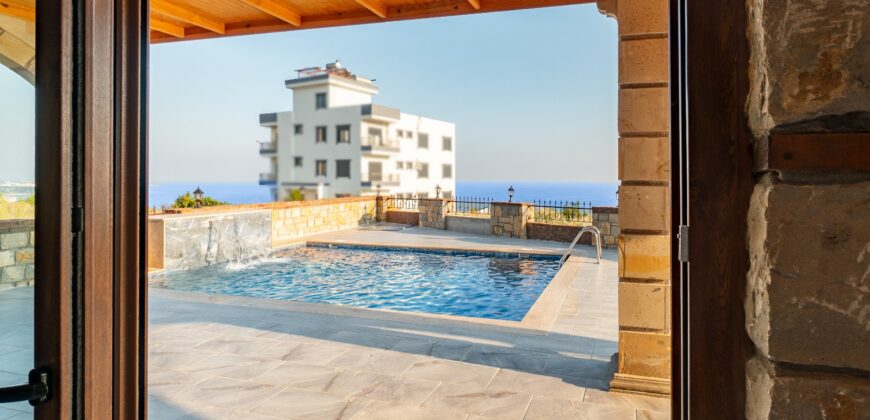 İNCEKUM SATILIK 4+1 BOŞ VİLLA ALANYA Taş Villa Sumaklı