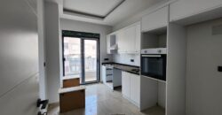 AYŞE NAZIM SAYAR APT MAHMUTLAR ALANYA KİRALIK BOŞ 3+1 DAİRE AYLIK 23.500 TL