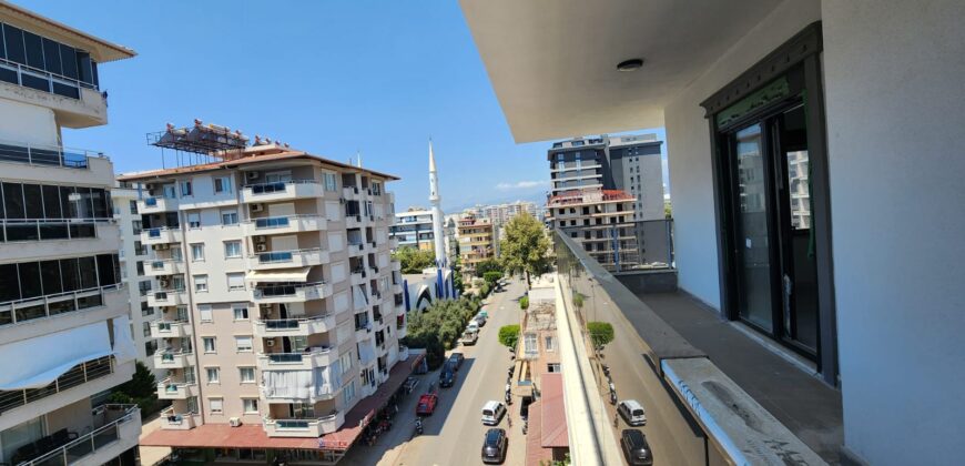 AYŞE NAZIM SAYAR APT MAHMUTLAR ALANYA KİRALIK BOŞ 3+1 DAİRE AYLIK 23.500 TL