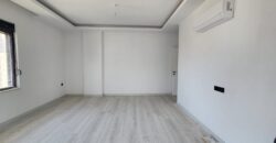 AYŞE NAZIM SAYAR APT MAHMUTLAR ALANYA KİRALIK BOŞ 3+1 DAİRE AYLIK 23.500 TL