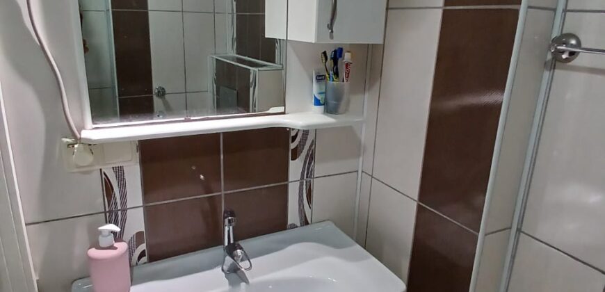 alanya merkez eşyalı kiralık daire 3+1 esyalı  27.000  23.000 esyasız