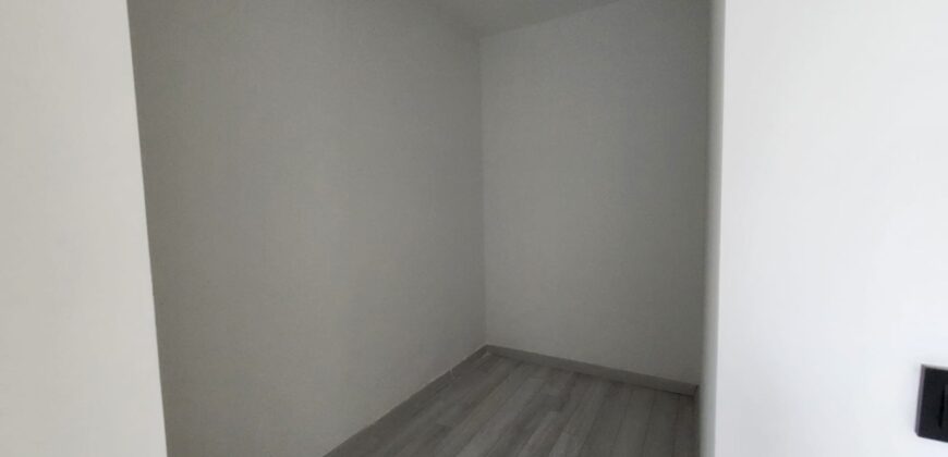 AYŞE NAZIM SAYAR APT MAHMUTLAR ALANYA KİRALIK BOŞ 3+1 DAİRE AYLIK 23.500 TL