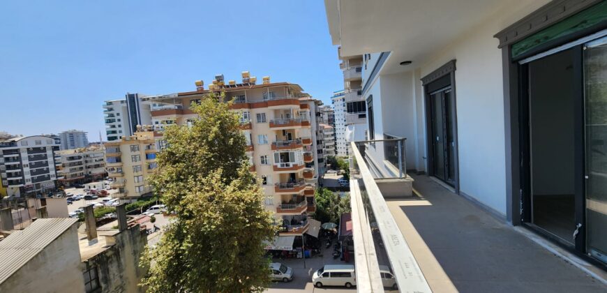 AYŞE NAZIM SARAY APARTMANI MAHMUTLAR ALANYA KİRALIK AYRI MUTFAK 2+1 BOŞ DAİRE AYLIK 16.000 TL