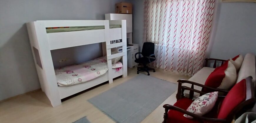 alanya merkez eşyalı kiralık daire 3+1 esyalı  27.000  23.000 esyasız