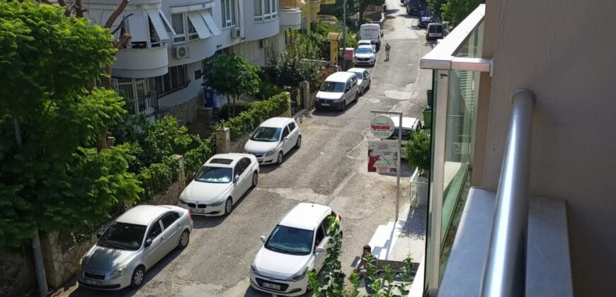 KAYICI APT ALANYA GÜLLERPINAR MAH EŞYALI KİRALIK DAİRE AYLIK 22.000 TL