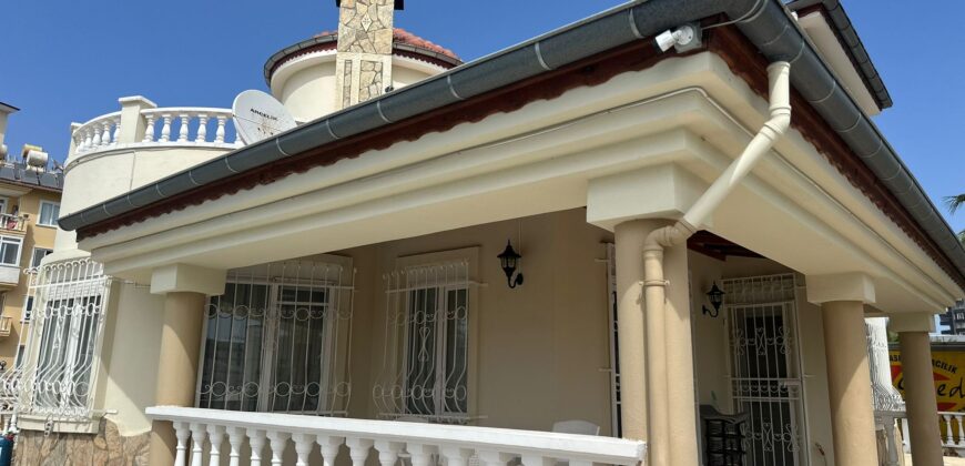 GOLD BAU VİLLA MAHMUTLAR ALANYA KİRALIK EŞYALI 3+1 DAİRE 18000 EURO