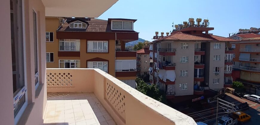 ALANYA HACET MAHALLESİNDE KİRALIK BOŞ 3+1 DAİRE