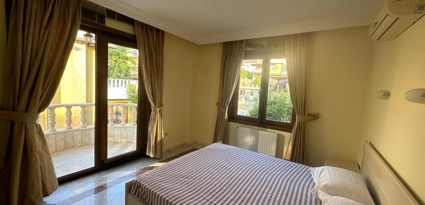 KESTEL ALANYA KİRALIK EŞYALI 1.300  € VİLLA