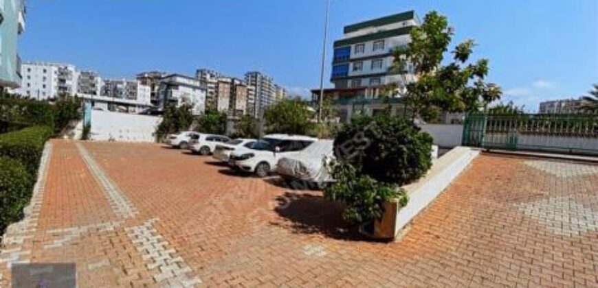 ALANYA MAHMUTLARDA 1+1 EŞYALI KİRALIK DAİRE 14.000 TL