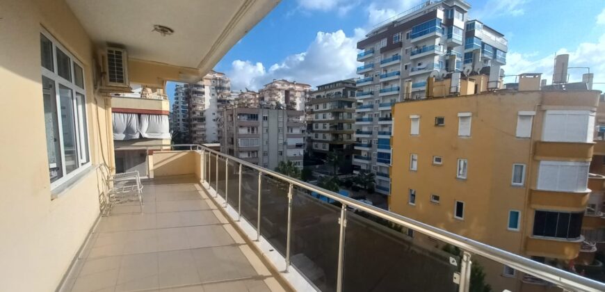 MAHMUTLAR ALANYA 2+1 EŞYALI AMERİKAN MUTFAK DAİRE 16000 TL