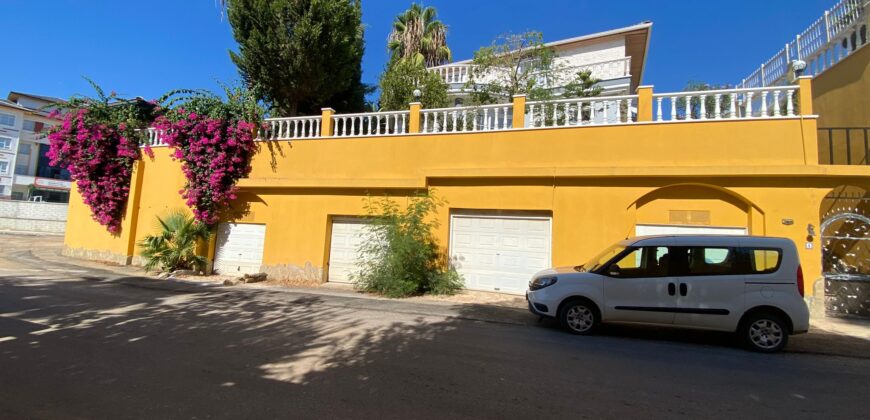 ALANYA MAHMUTLARDA MÜSTAKİL 4+2 VİLLA 7 AYLIK PESİN 1000 €