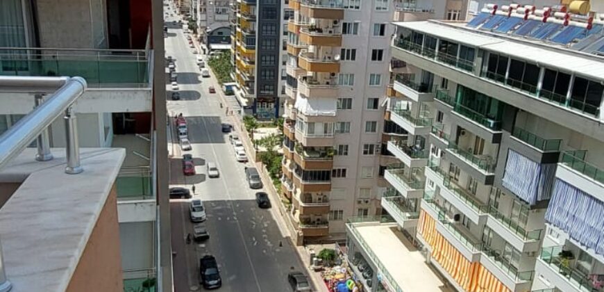 ALANYA MAHMUTLARDA KİRALIK 1+1 EŞYALI DAİRE 15.000 TL