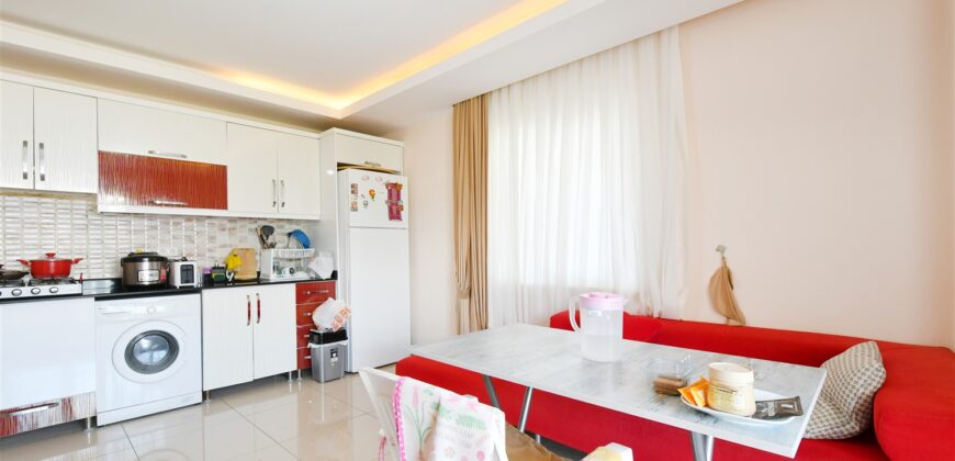 ALANYA MAHMUTLARDA KİRALIK 1+1 EŞYALI DAİRE 15.000 TL