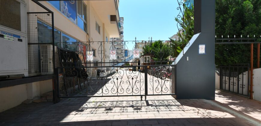 ALANYA MAHMUTLARDA KİRALIK 1+1 EŞYALI DAİRE 15.000 TL