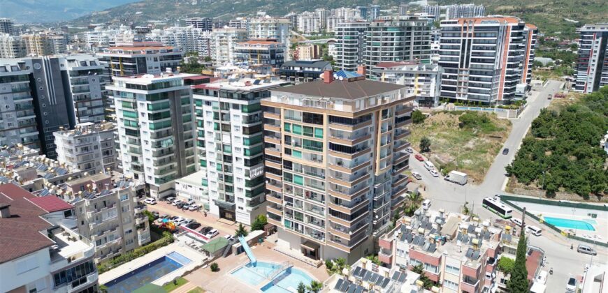 ALANYA MAHMUTLARDA KİRALIK 1+1 EŞYALI DAİRE 15.000 TL