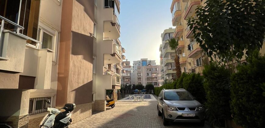 ALANYA MAHMUTLAR SALI PAZARI ORADA 1+1 KİRALIK DAİRE 14.000 TL