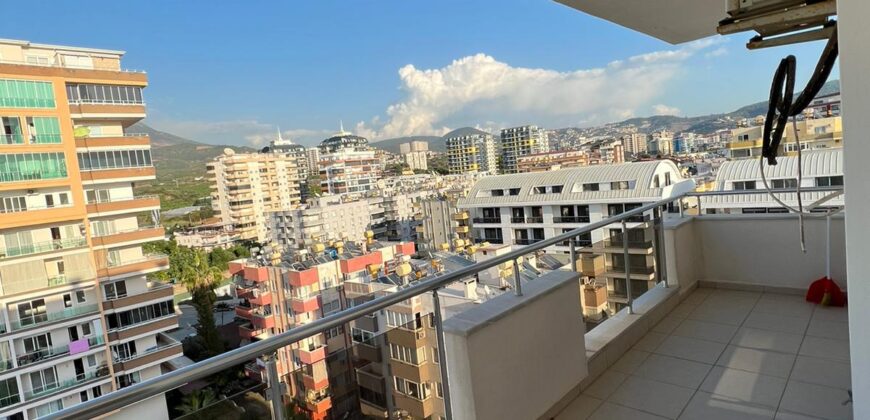 ALANYA MAHMUTLAR SALI PAZARI ORADA 1+1 KİRALIK DAİRE 14.000 TL