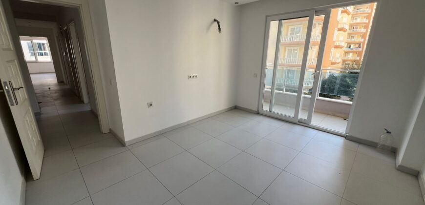 ALANYA MAHMUTLAR SALI PAZARI MEVKİ KİRALIK 2+1 BOŞ DAİRE 12.000 TL