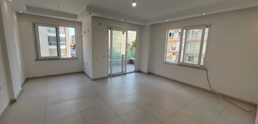 ALANYA MAHMUTLAR SALI PAZARI MEVKİ KİRALIK 2+1 BOŞ DAİRE 12.000 TL