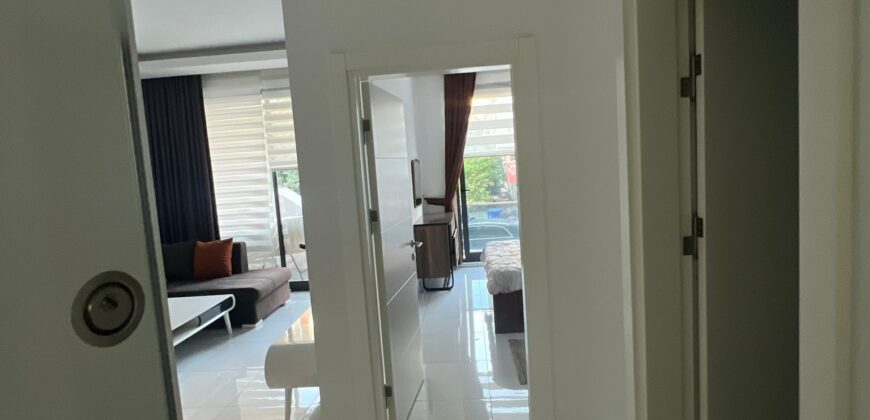 ALANYA MERKEZ GÜLLERPINARI 1+1 EŞYALI KİRALIK DAİRE 18.000TL