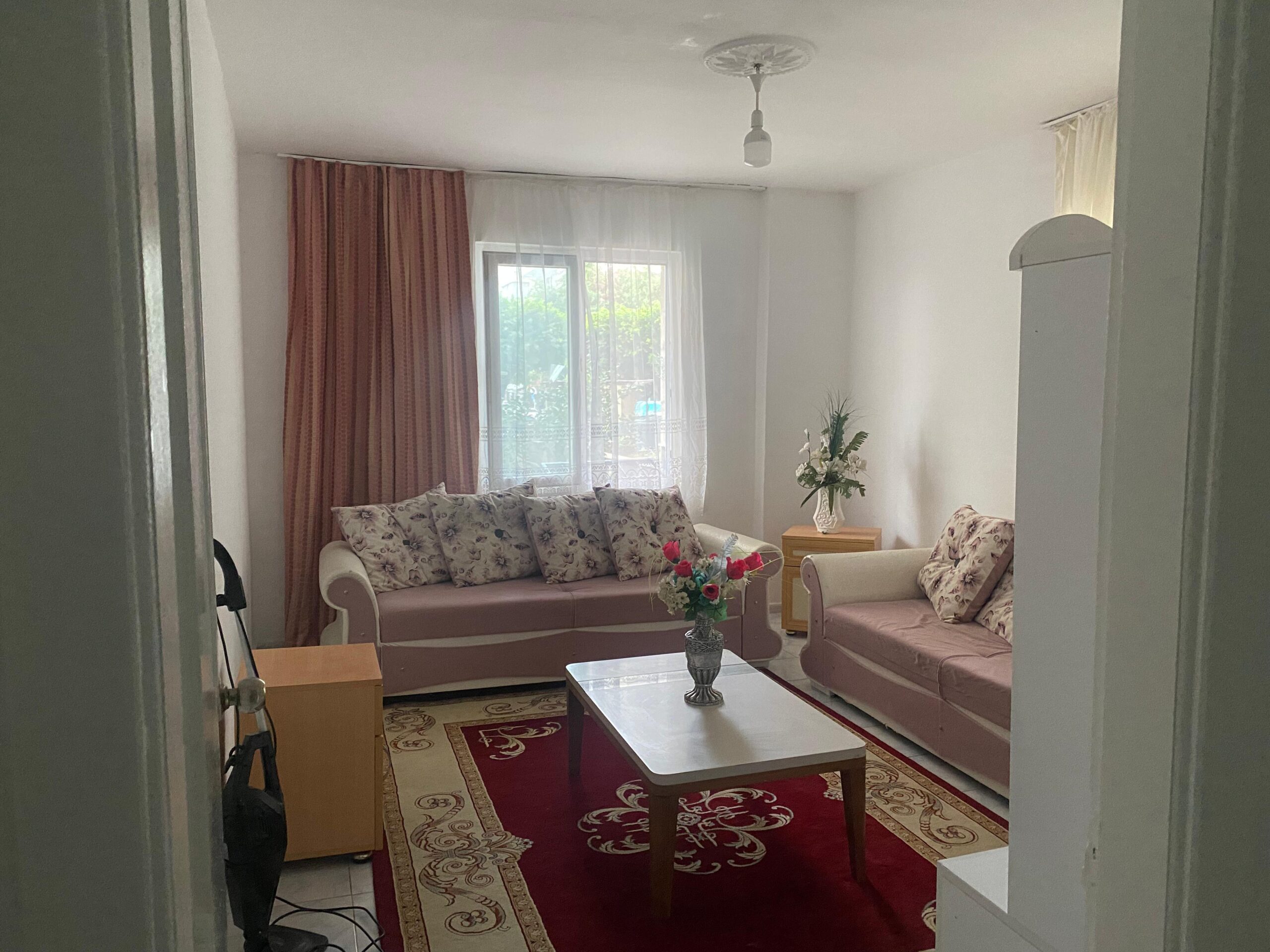 ALANYA MAHMUTLAR KİRALIK 1+1 EŞYALI DAİRE 10.000 TL